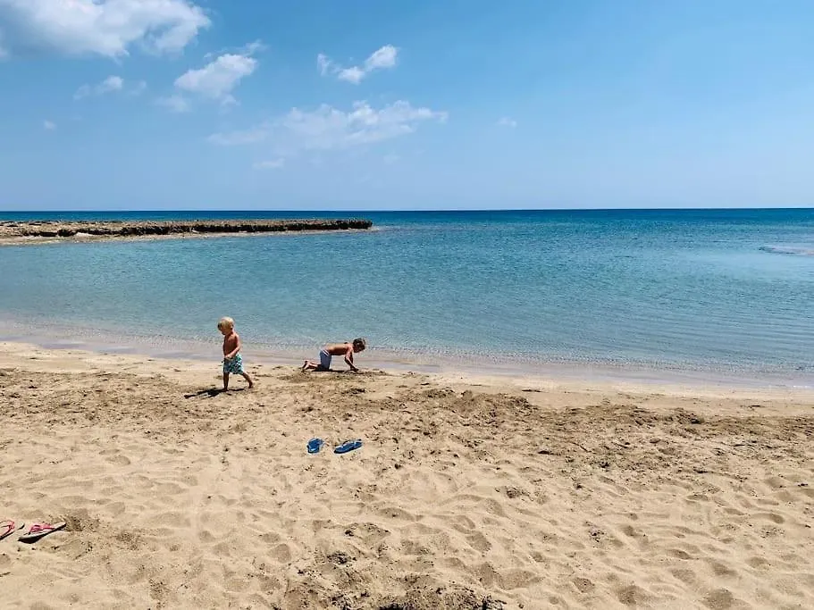 Apartman Eliza Suite At Pernera Beach Protarász